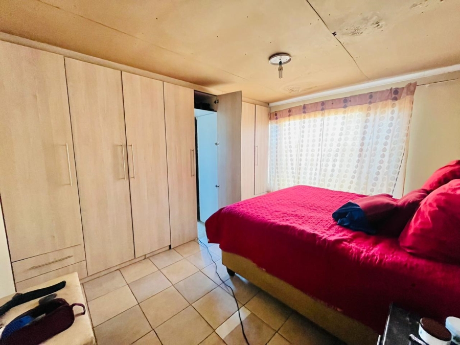 4 Bedroom Property for Sale in Grasslands Free State